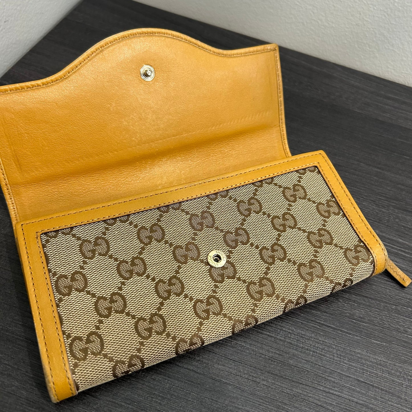 #202 GUCCI Long Canvas Wallet