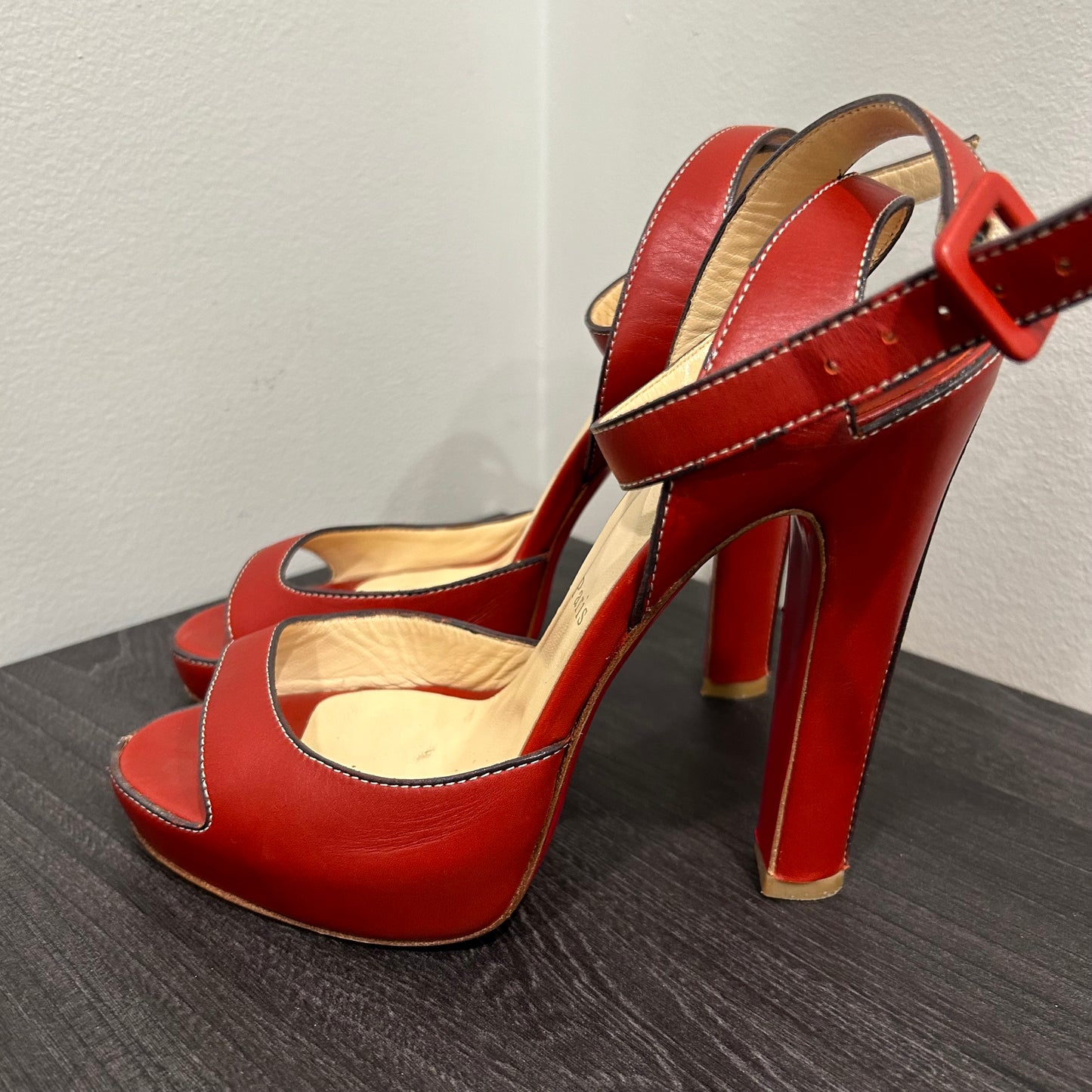 CLEARANCE Christian Louboutin Shoes 38EU