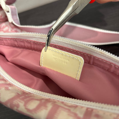 8865 CHRISTIAN DIOR Pink Sling Bag