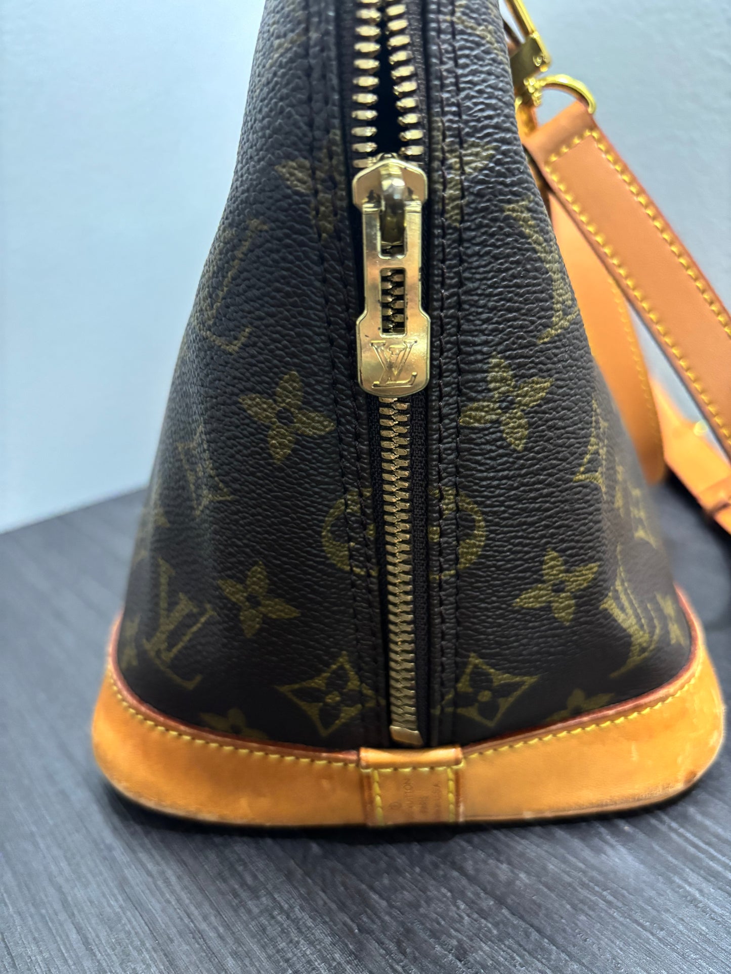 CLEARANCE #241 LOUIS VUITTON Alma