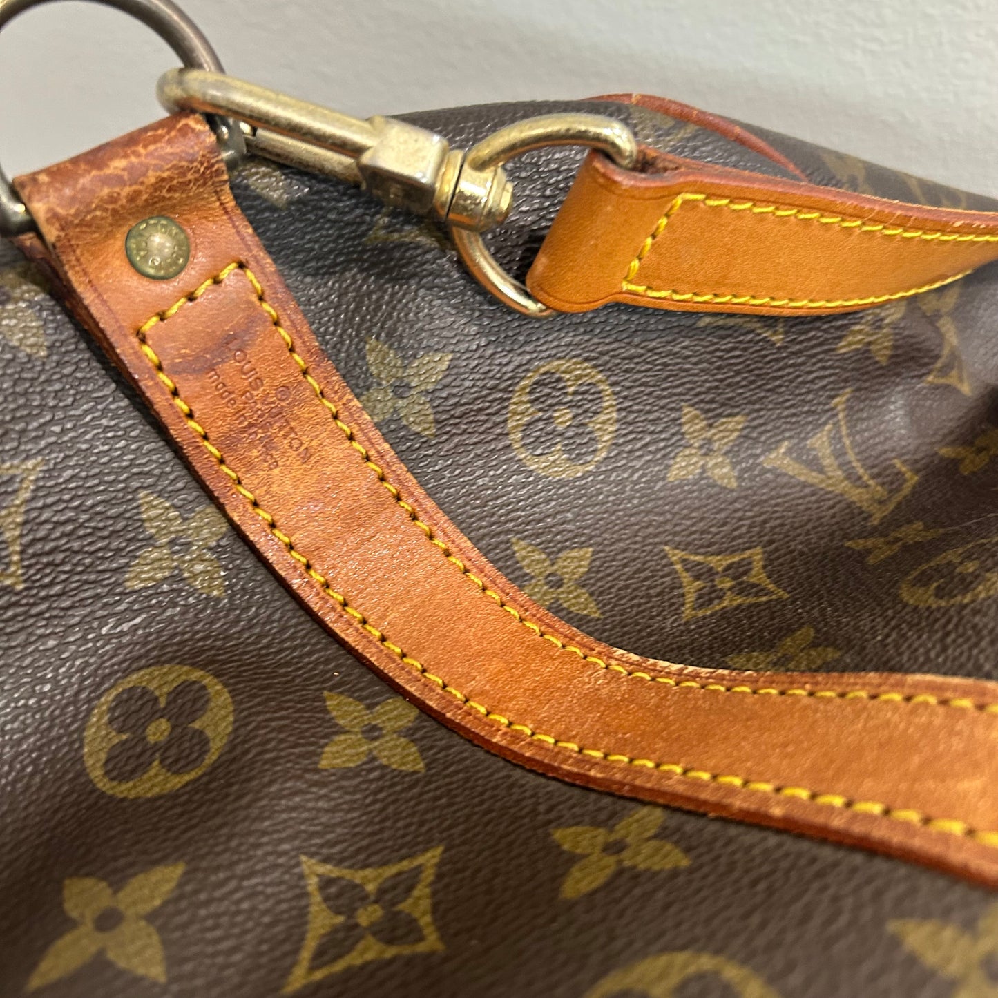 CLEARANCE #812 LOUIS VUITTON Keepall 60 Bandouliere