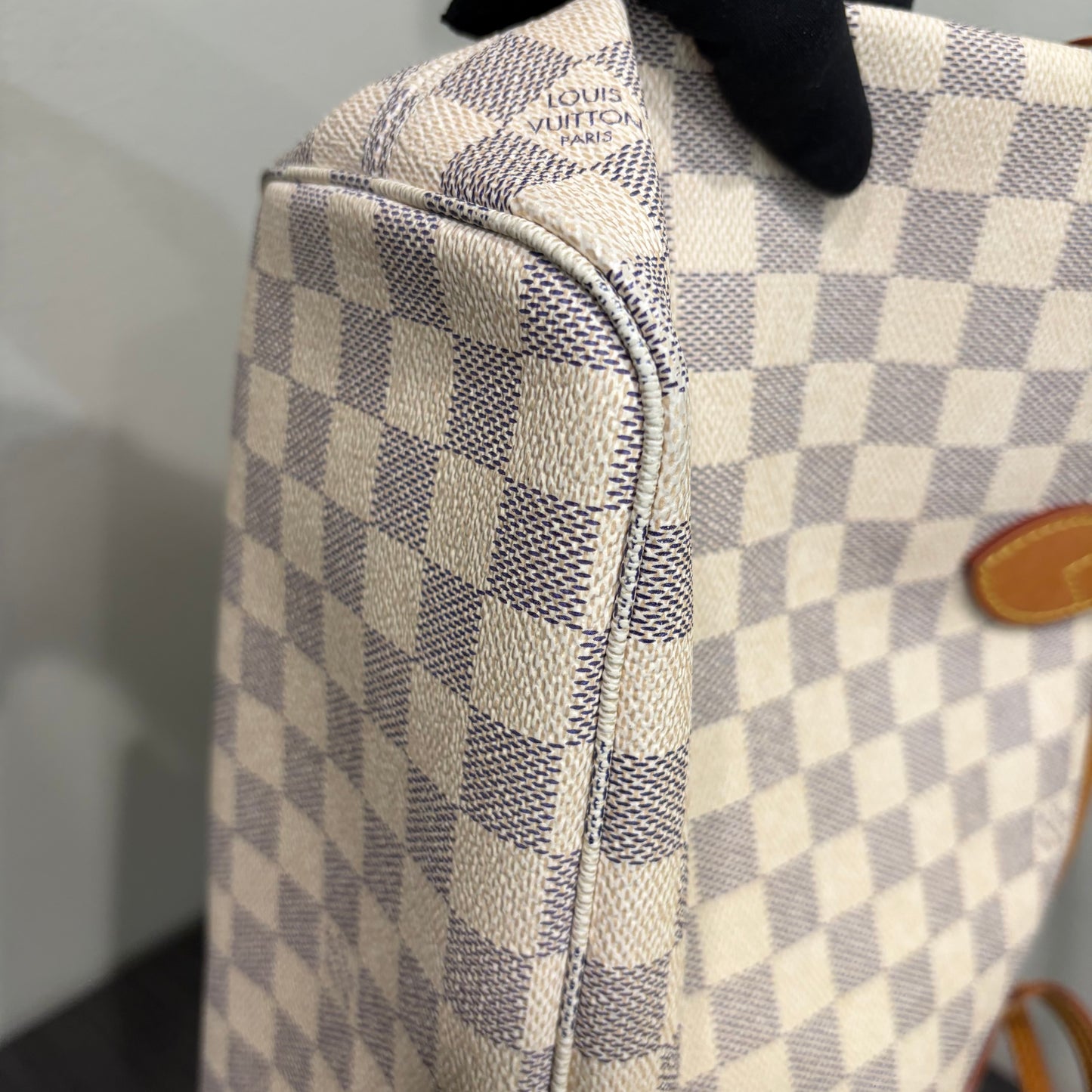 #8239 LOUIS VUITTON Damier Azur Neverfull PM