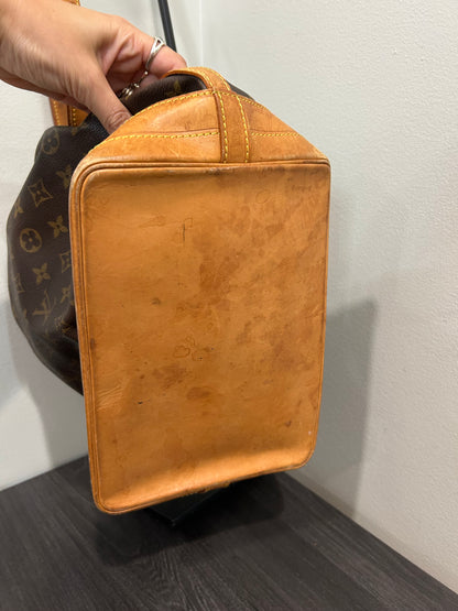 1035 LOUIS VUITTON Noe GM
