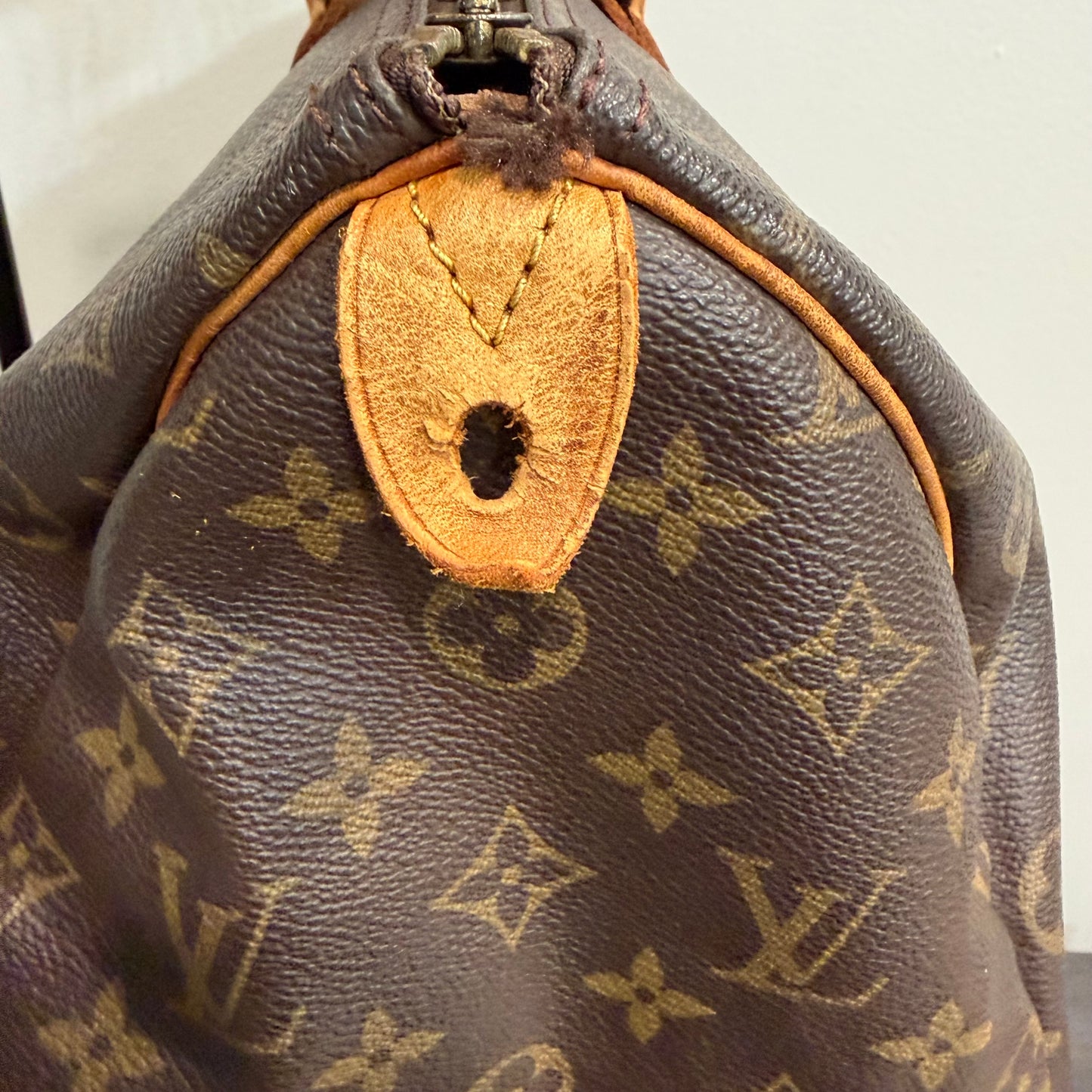 8864 LOUIS VUITTON Speedy 35