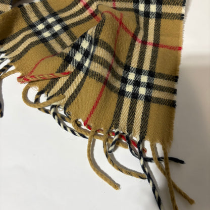 #114 BURBERRY Scarf