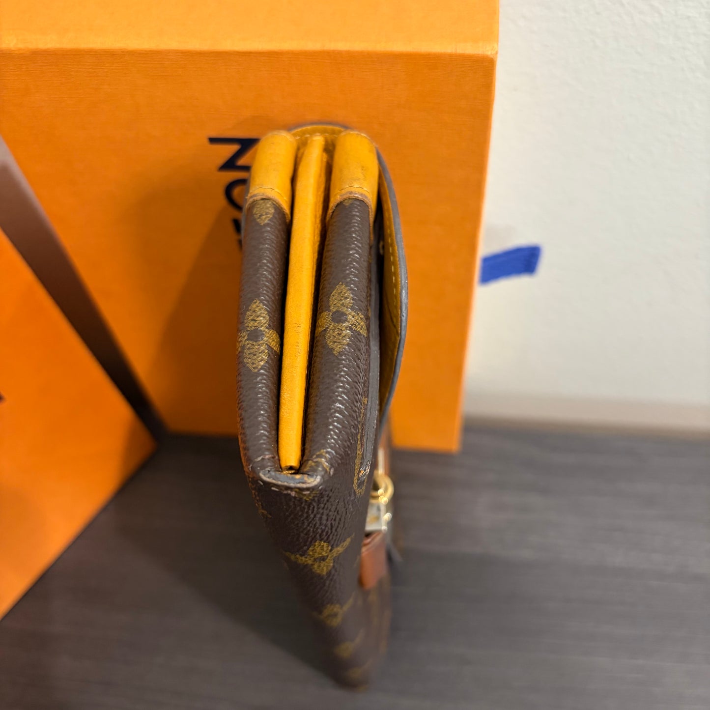 #1101-01 LOUIS VUITTON Limited Edition Portefeuille Elysee Wallet with Removable Chain