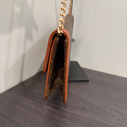 #8278 LOUIS VUITTON Monogram Dame 26