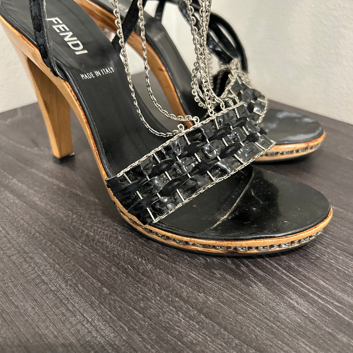 CLEARANCE Fendi Shoes 35EU