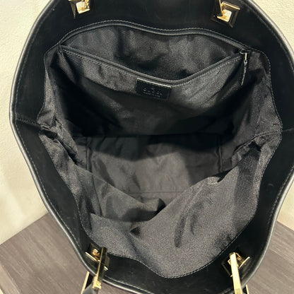 1062 GUCCI Canvas Bucket Tote