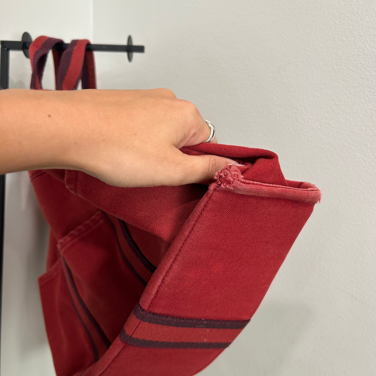 1018 HERMÈS Toile Fourre-Tout MM Tote Red