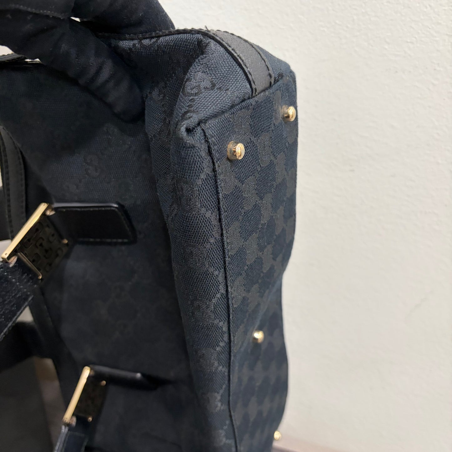 #8226 GUCCI Black GG Canvas Horsebit Bag