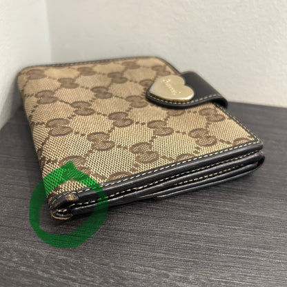 #194 GUCCI Canvas Wallet