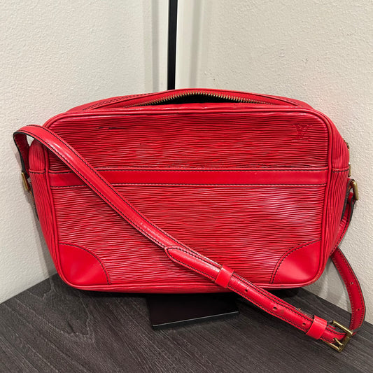 1078 LOUIS VUITTON Epi Trocadero 28
