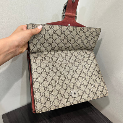 #266 GUCCI GG Supreme Blooms Dionysus Medium