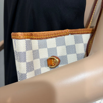 LOUIS VUITTON Damier Azur Neverfull MM