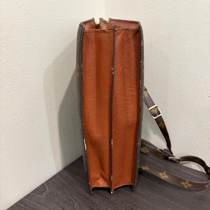 #8204 LOUIS VUITTON Vintage Sac Enghien (Rare Find!)