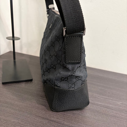 #3231 GUCCI Black Canvas Shoulder Bag