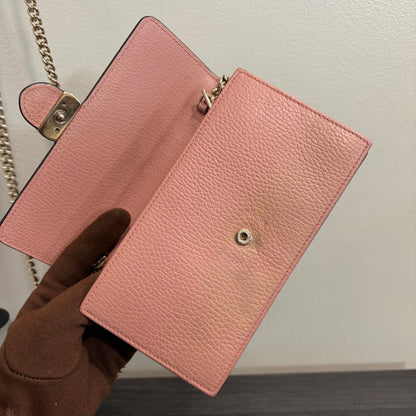 #9106 GUCCI Interlocking G Pink Leather Wallet on Chain
