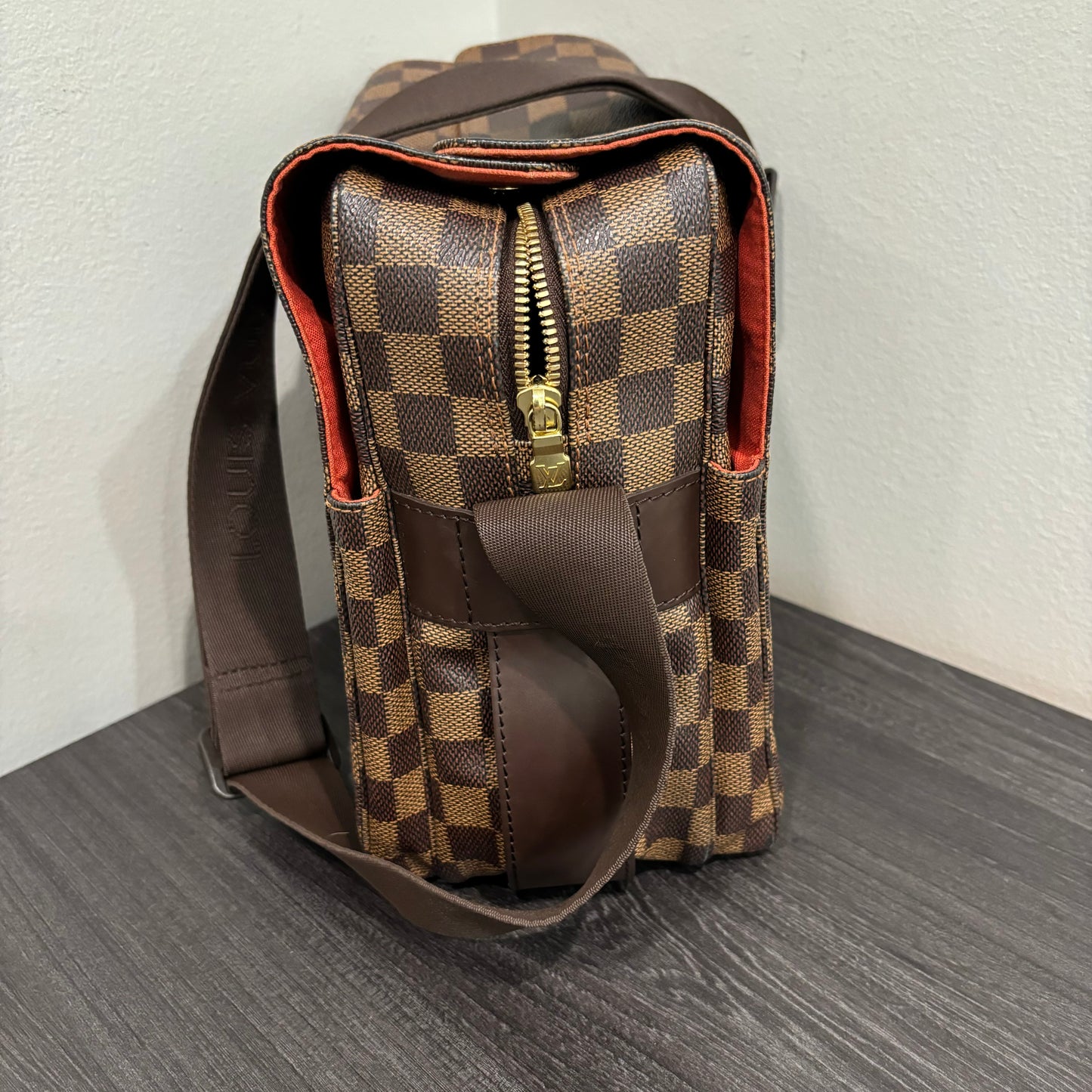 #329 LOUIS VUITTON Damier Naviglio