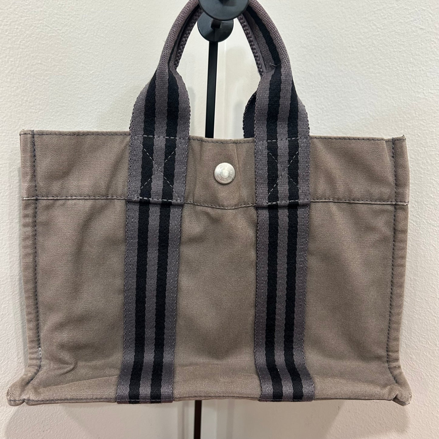 1076 HERMÈS PM Tote Grey