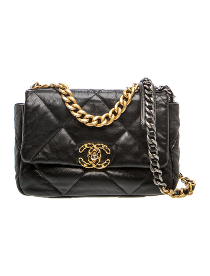 CHANEL 19 Black(Oct 31)