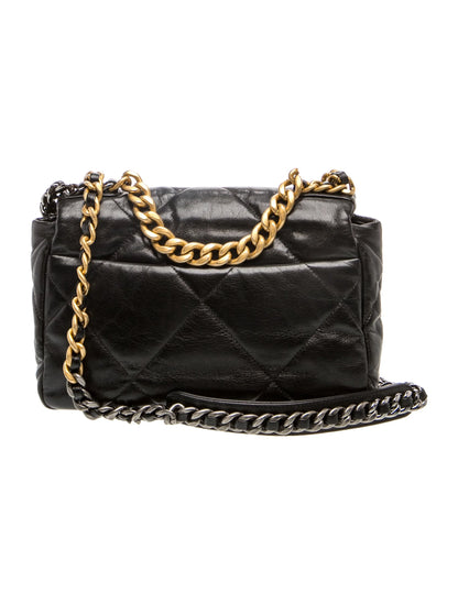 CHANEL 19 Black(Oct 31)