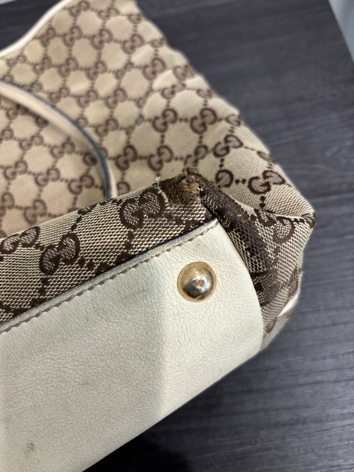 8879 GUCCI Brown Canvas Tote