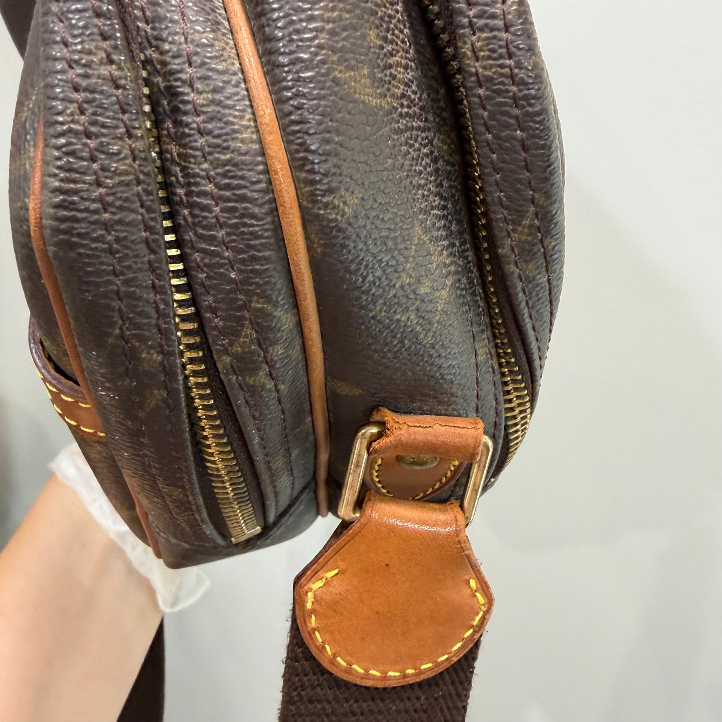 #1127 LOUIS VUITTON Monogram Reporter PM