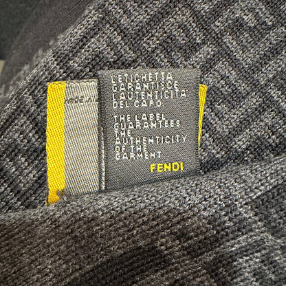 8834 FENDI Black Scarf