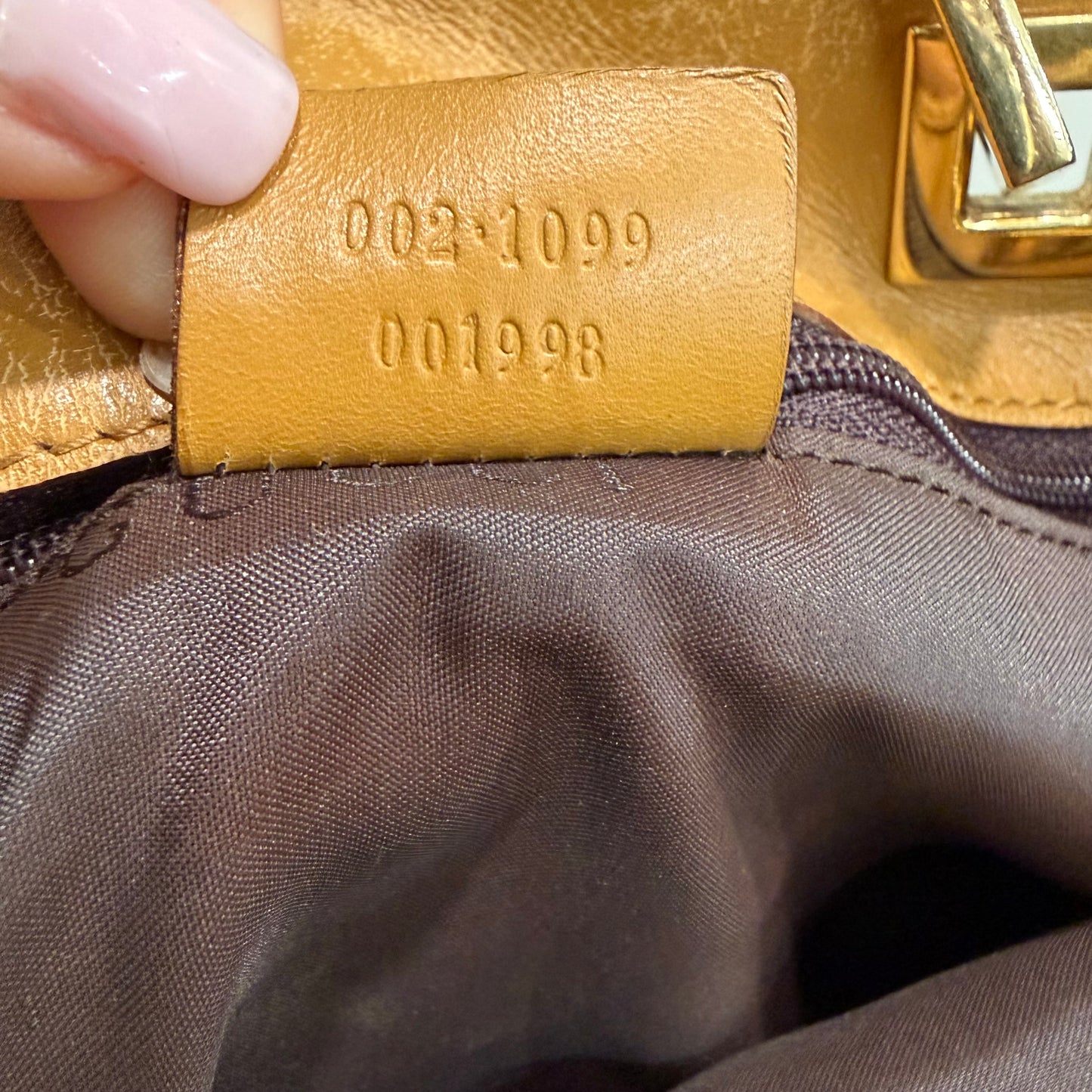 #8207 GUCCI GG Canvas Eclipse Tote