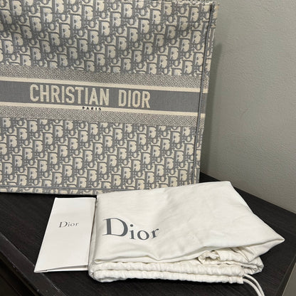 CLEARANCE #110 CHRISTIAN DIOR Large Book Tote w/ Dust Bag
