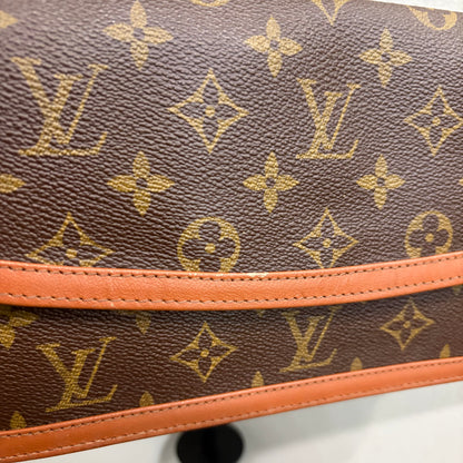 BF-07 LOUIS VUITTON Dame 26