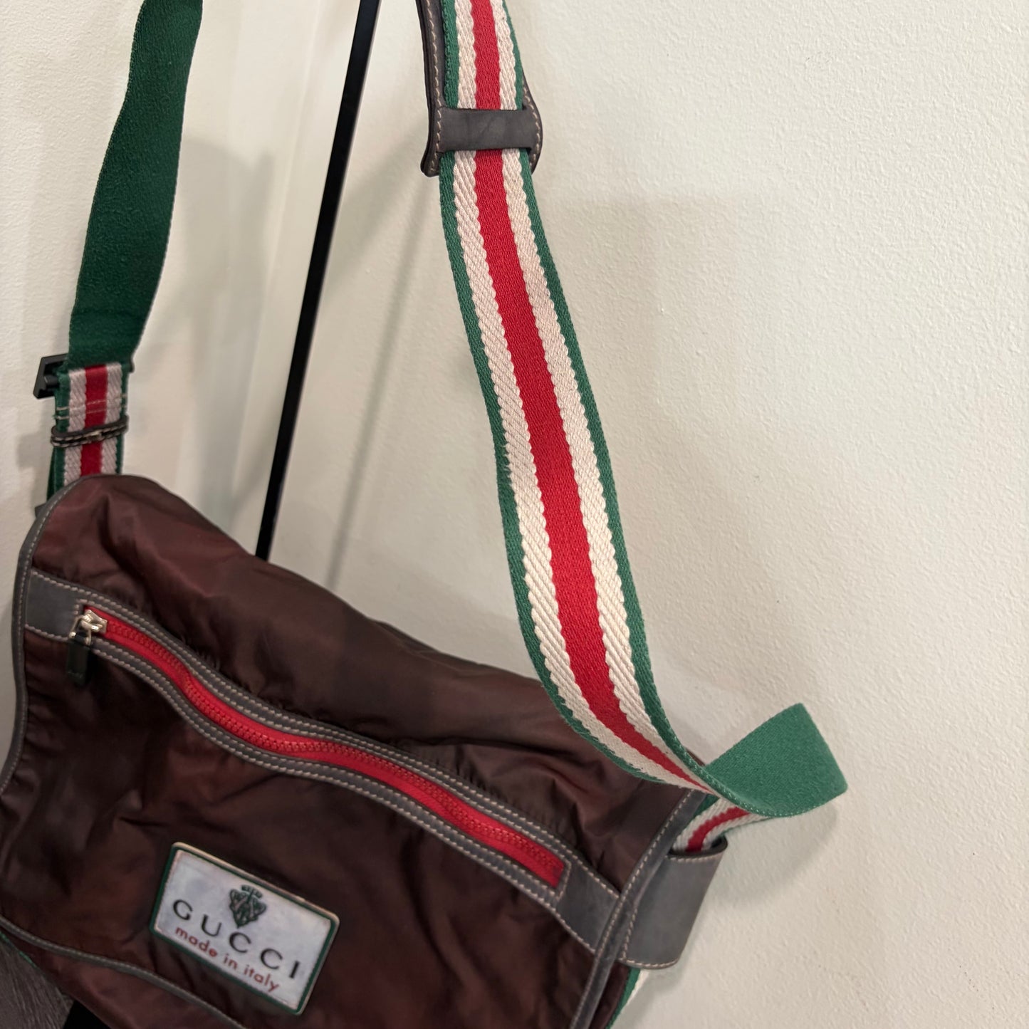 #9110 GUCCI Vintage Synthetic Laptop Satchel