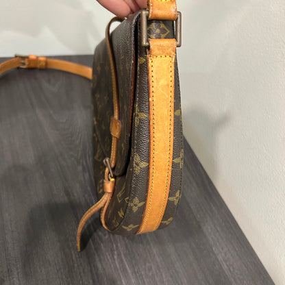 #406 LOUIS VUITTON Chantilly GM