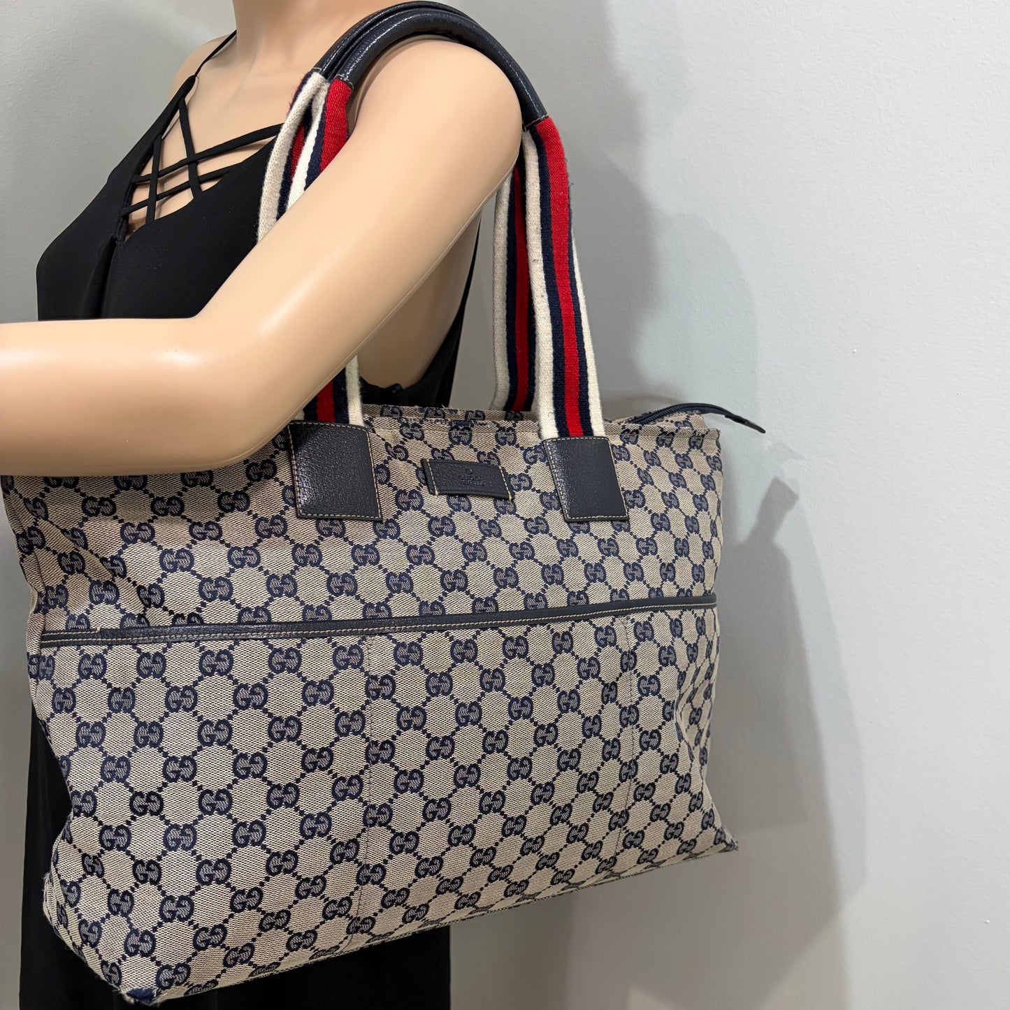 #3204 GUCCI Navy Canvas Large Tote
