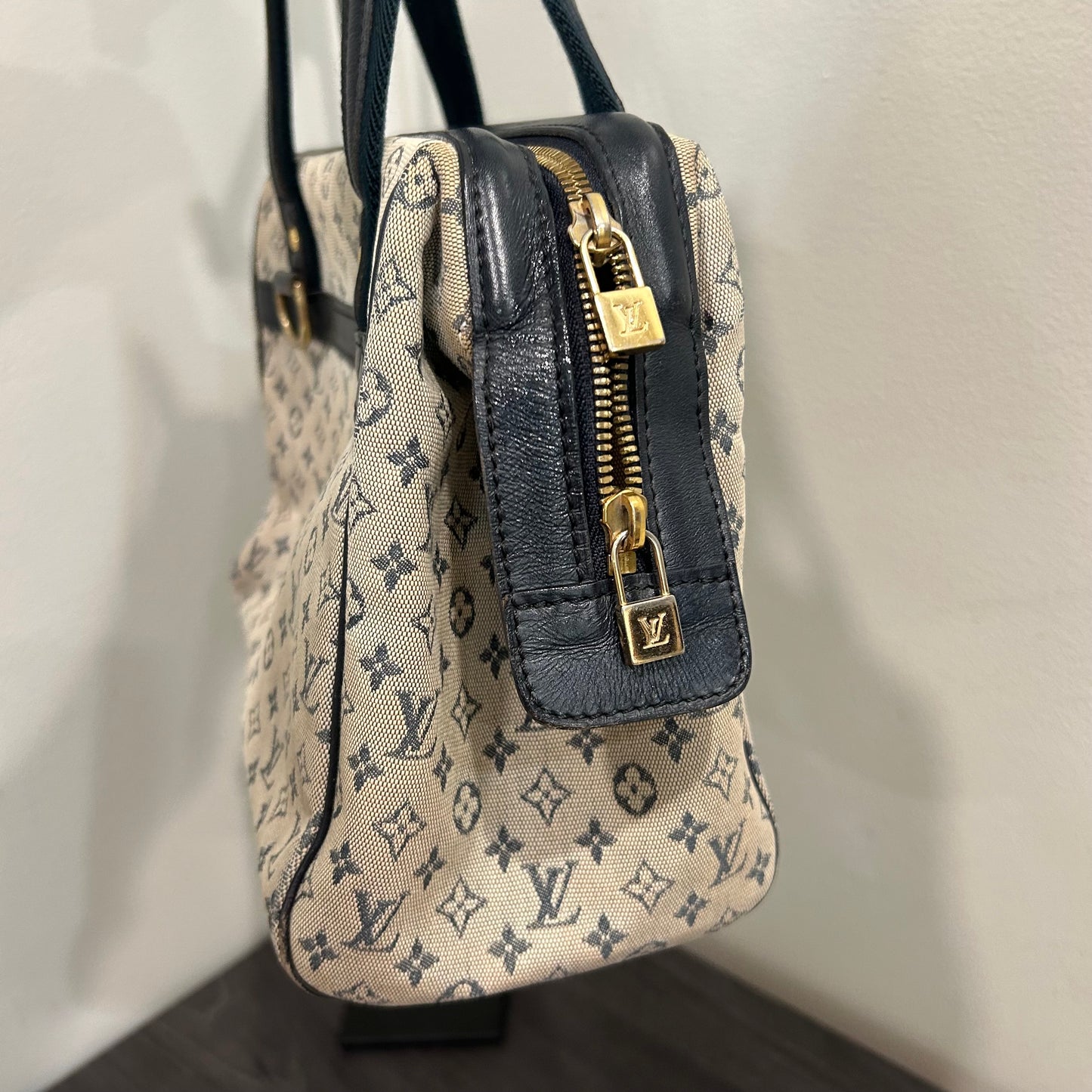 1075 LOUIS VUITTON Josephine PM Mini Lin