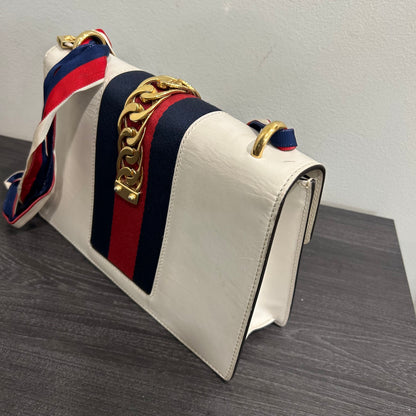 1005 GUCCI Sylvie