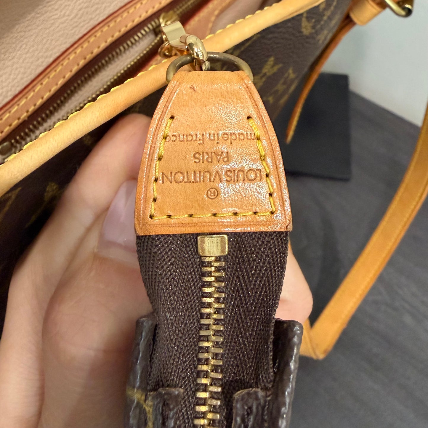 #1108 LOUIS VUITTON Monogram Bucket GM