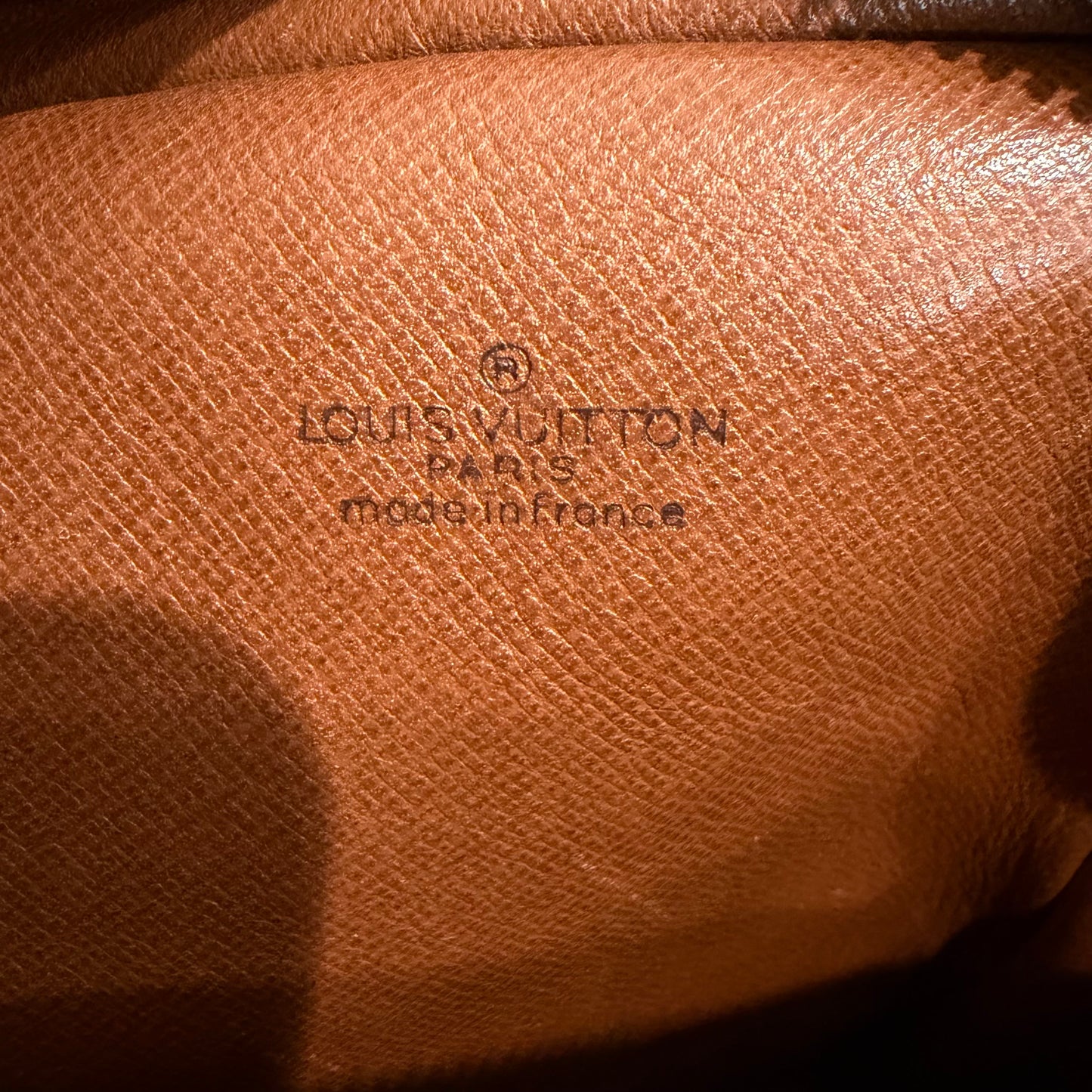 8910 LOUIS VUITTON Monogram Amazone PM Crossbody