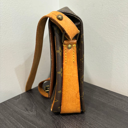 #336 LOUIS VUITTON Cartouchiere GM
