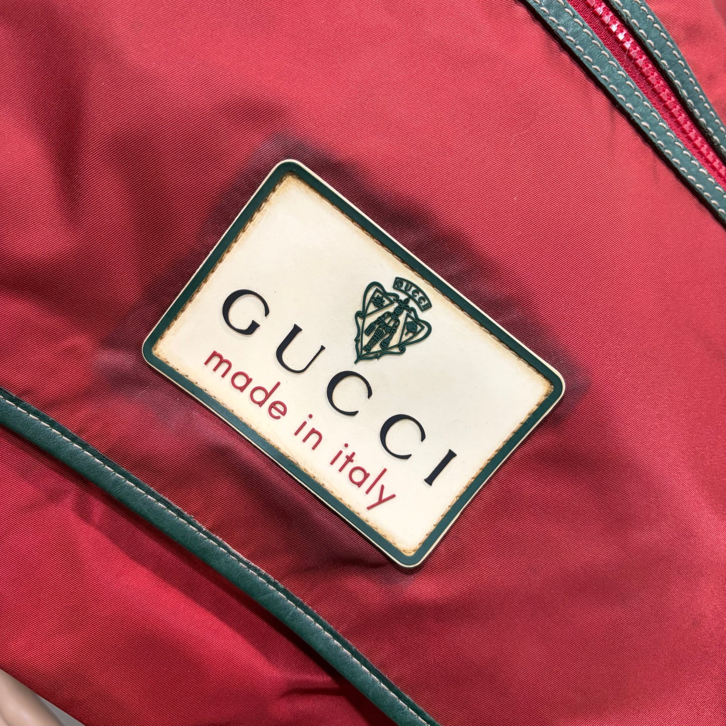 #9110 GUCCI Vintage Synthetic Laptop Satchel