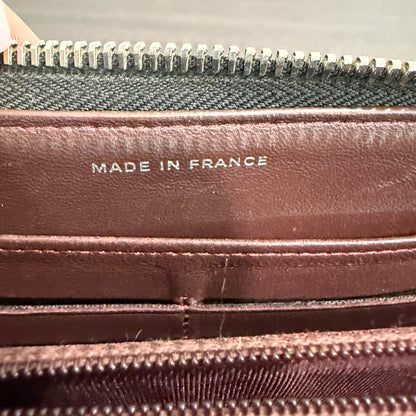 #3236 CHANEL 2018-2019 Black Zip Wallet