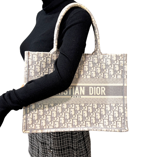 8898 CHRISTIAN DIOR Oblique Medium Book Tote MSRP $3450