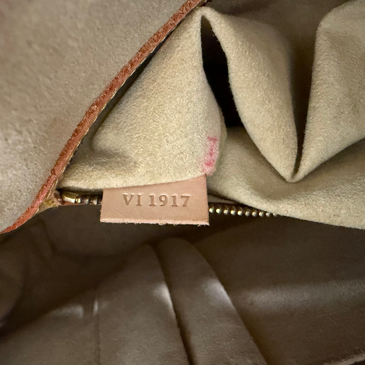 #109 LOUIS VUITTON Babylone Tote