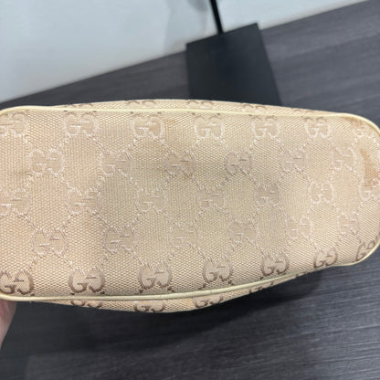 1107 GUCCI Light Brown Pochette