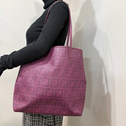 8904 FENDI Purple Tote