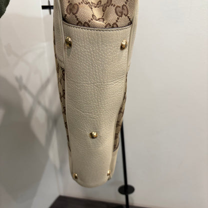 #9112 GUCCI Classic GG Signature Princy Medium