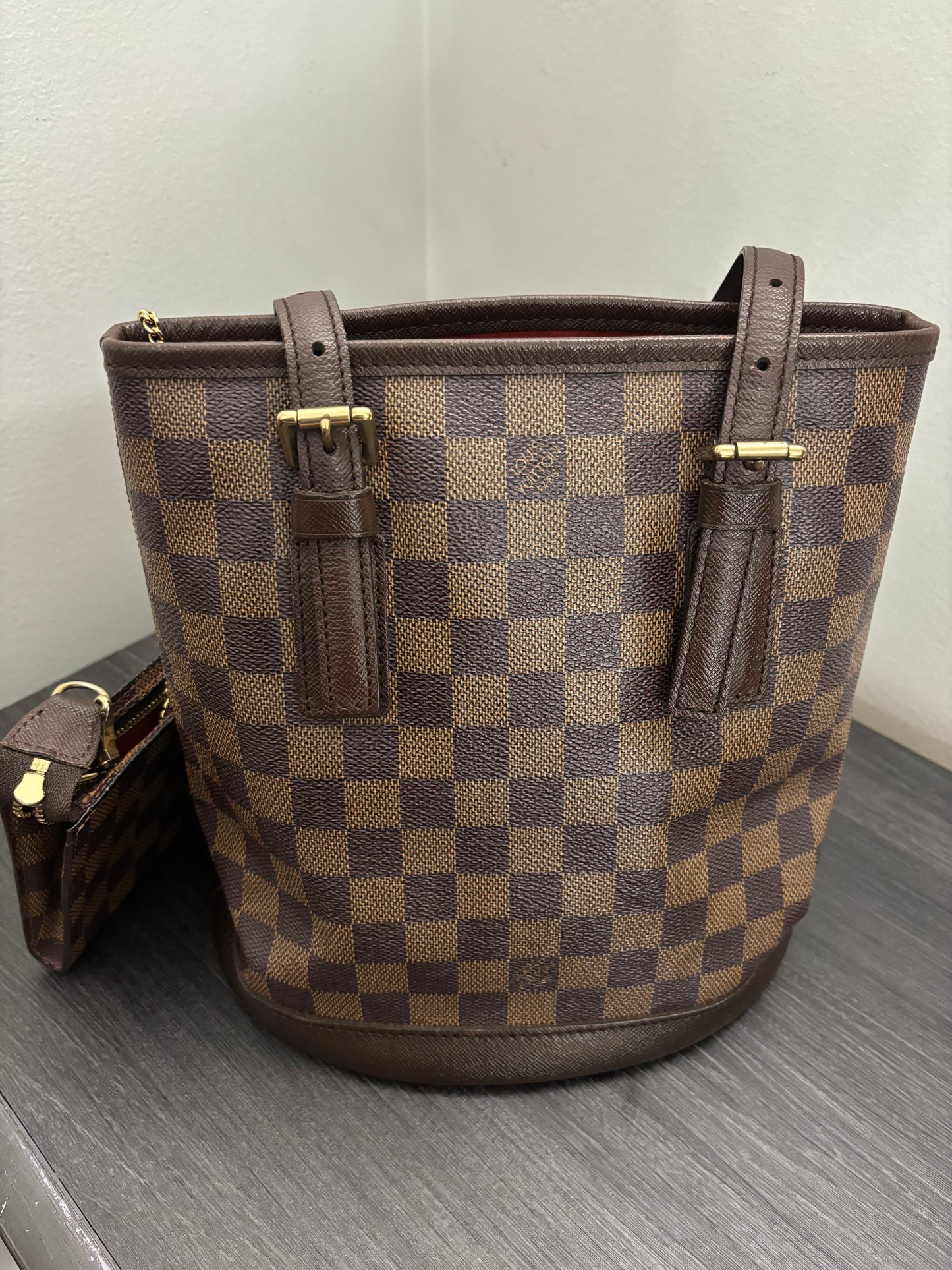 #221 LOUIS VUITTON Bucket PM