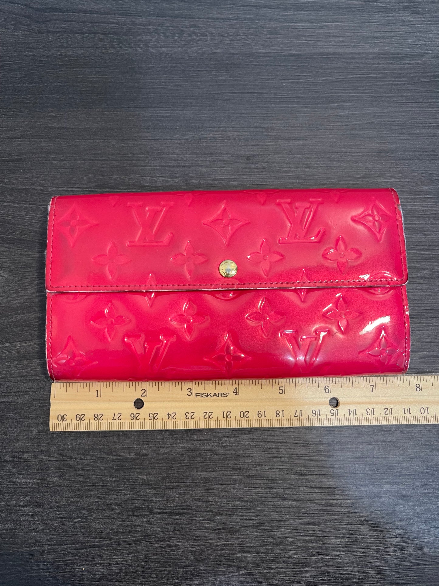 SOLD! 5 Piece Louis Vuitton Vernis Wallet Set