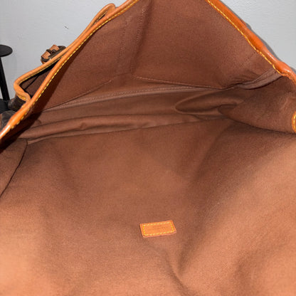 #3206 LOUIS VUITTON  Monogram  Gibeciere GM